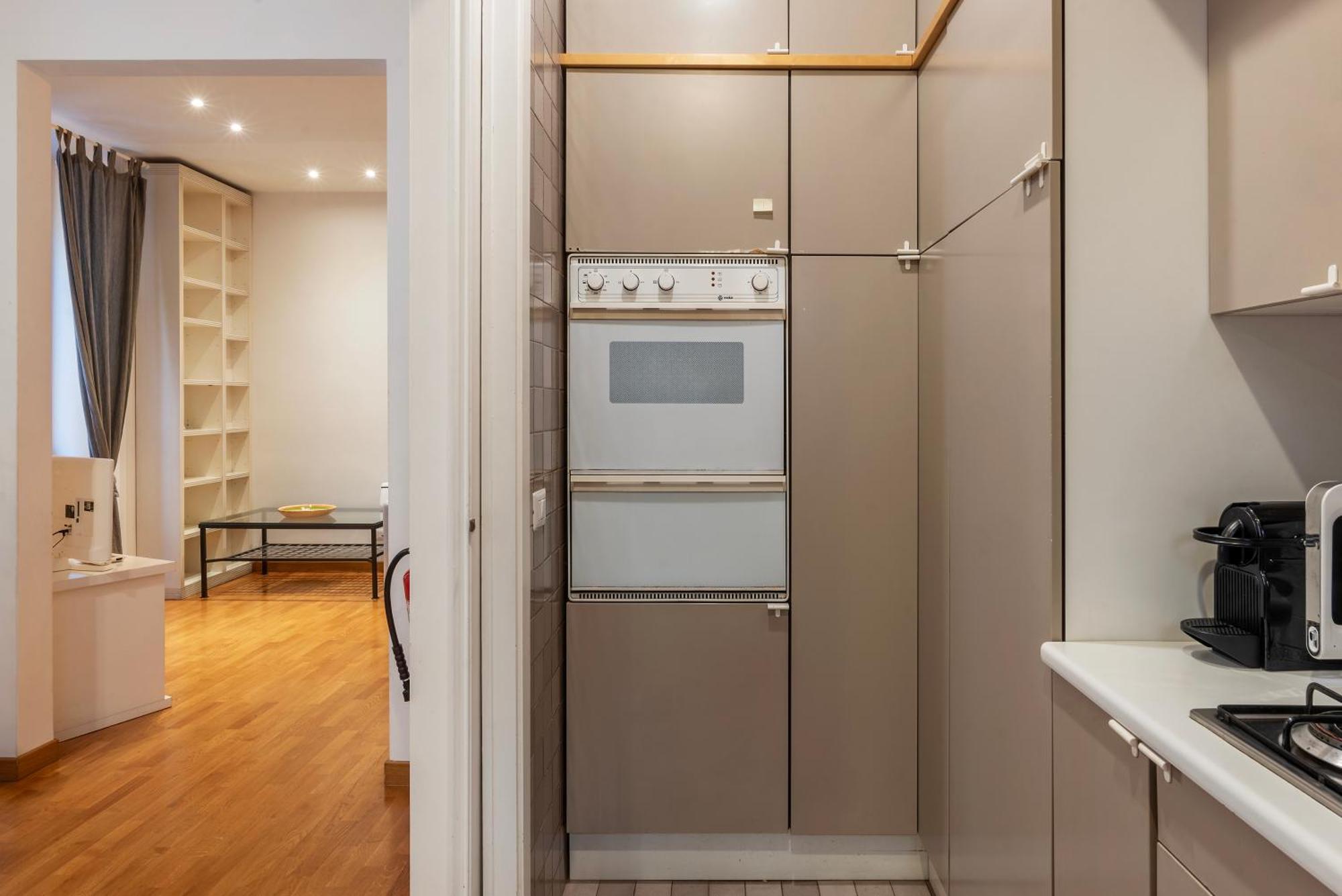 Apartamento With Terrace Near Piazza Navona - Fromhometorome Roma